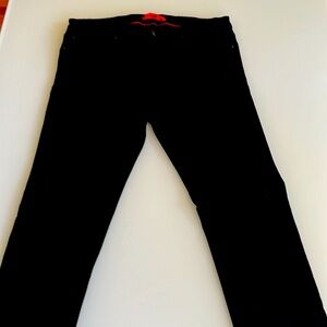 Men’s Hugo black pant/jean 33/32 slim fit